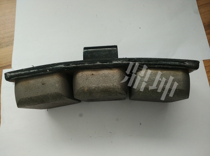 粉末冶金閘瓦的優(yōu)缺點(diǎn)分析