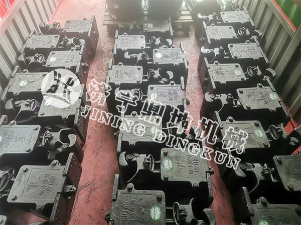 CH160礦用自動(dòng)車鉤